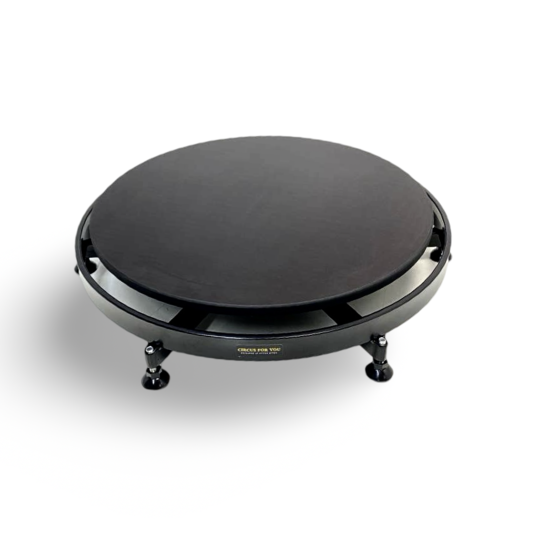 Rotating contortion podium without a static platform