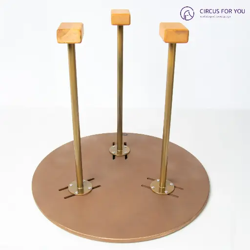 Stands on a round base with adjustable width